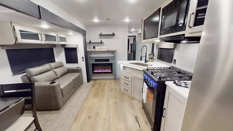 39DBT Floorplan Main Room